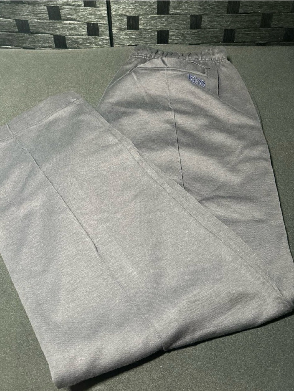 Hugo Boss Gray Men's Sweatpants with Subtle Logo